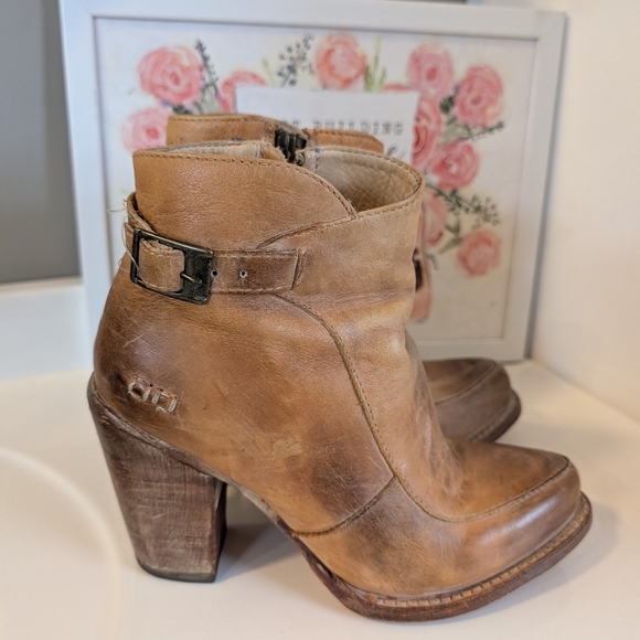 🥰GUC Bed Stu Isla Distressed Leather Zip Side Ankle Booties, Honey Tan, 6 - Picture 7 of 16